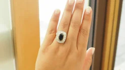 Bague pompadour en or bicolore, saphir et diamants
