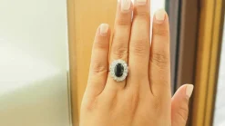 Bague Pompadour en platine saphir et diamants