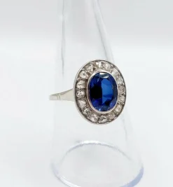 Bague pompadour or blanc et platine, saphir, diamants taille rose (circa 1910)