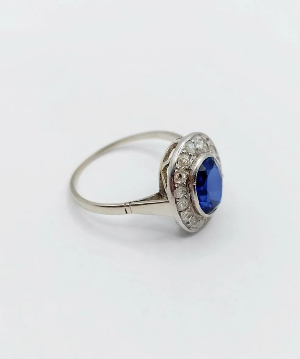 Bague pompadour or blanc et platine, saphir, diamants taille rose (circa 1910)