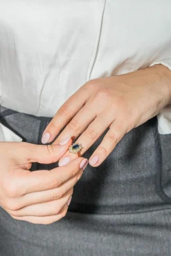 Bague Pompadour Or jaune Saphir