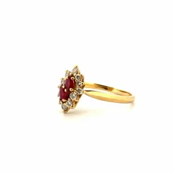 Bague Pompadour or jaune rubis diamants