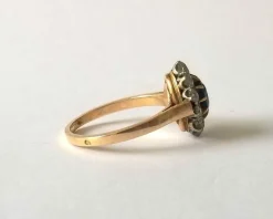 Bague pompadour or jaune saphir et diamants