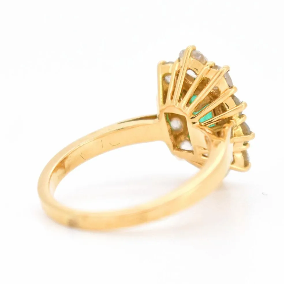 Bague Pompadour Vintage Or 18 Carats, Émeraude Naturelle et Diamants