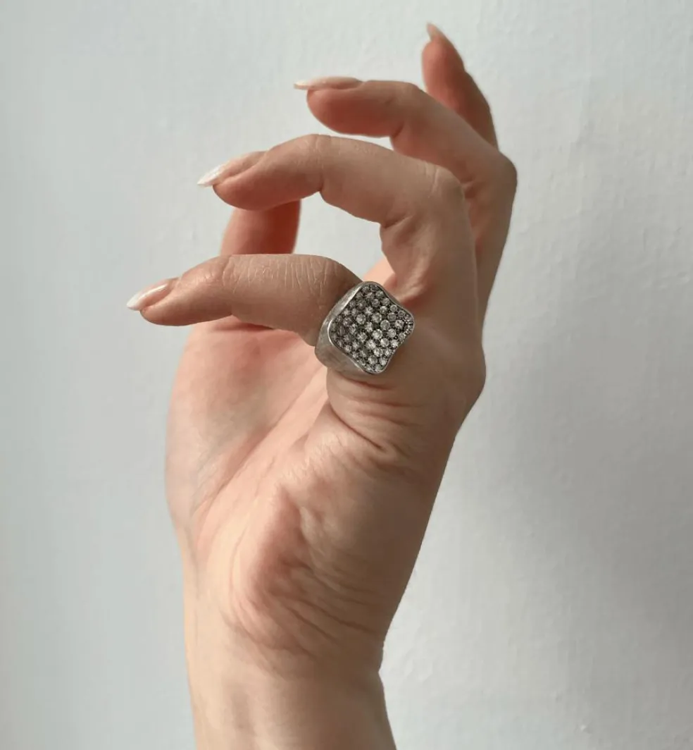 Bague pour petit doigt avec diamants, années 60