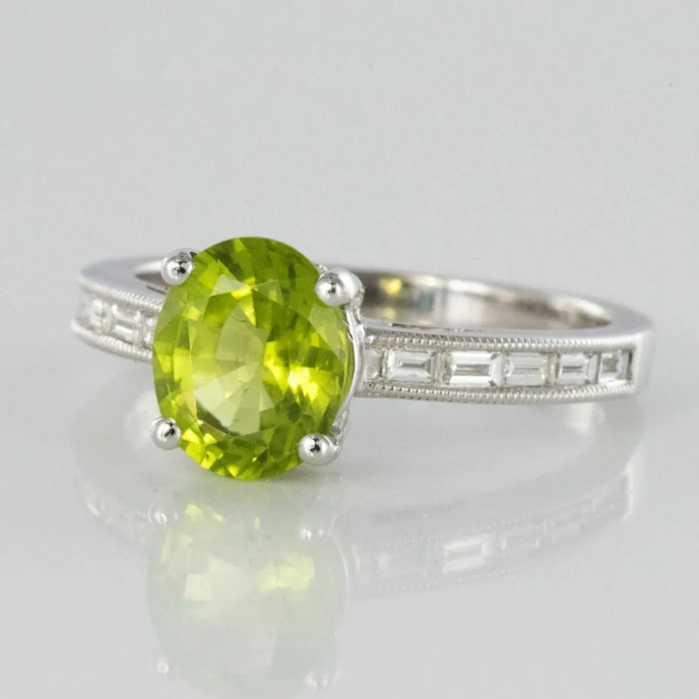 Bague péridot et diamants
