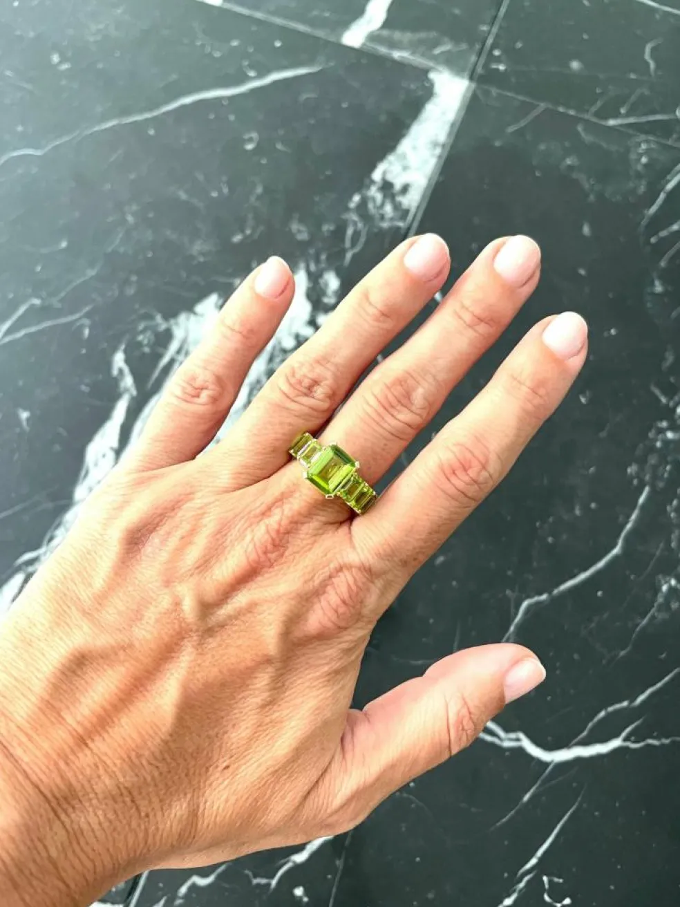 Bague Péridots Taille Emeraude