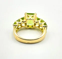 Bague Péridots Taille Emeraude