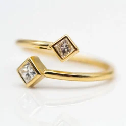 Bague PRINCESSE en or jaune et diamants