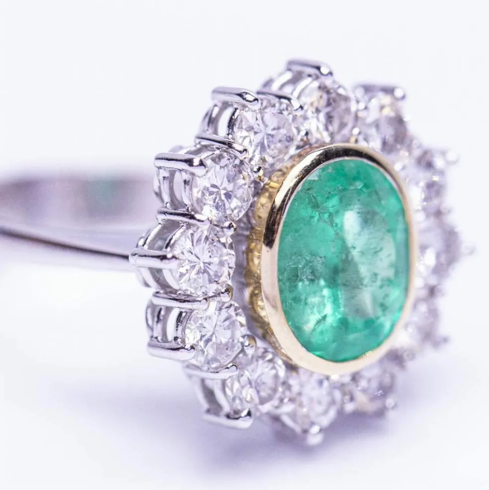 Bague RAINA avec diamants et émeraude