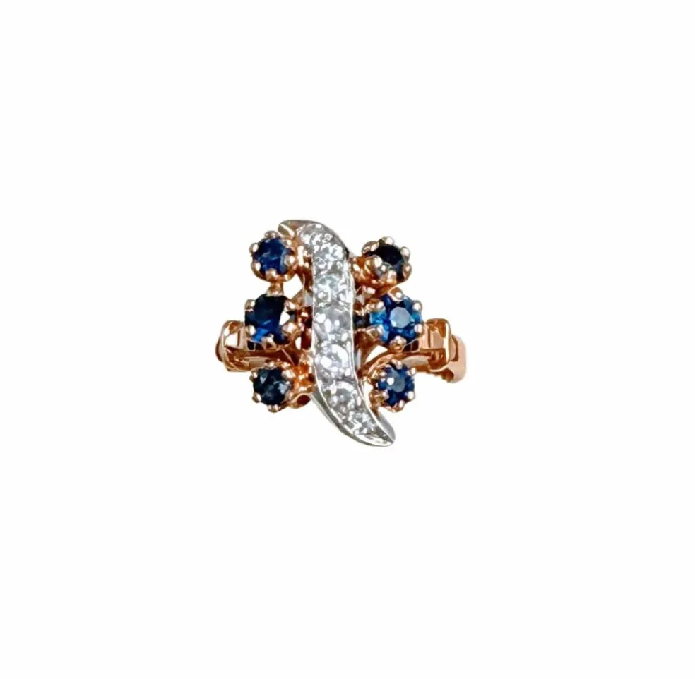Bague retro en or jaune et platine sertie de saphir et diamant