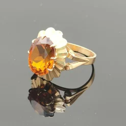 Bague retro Or et Saphir orange