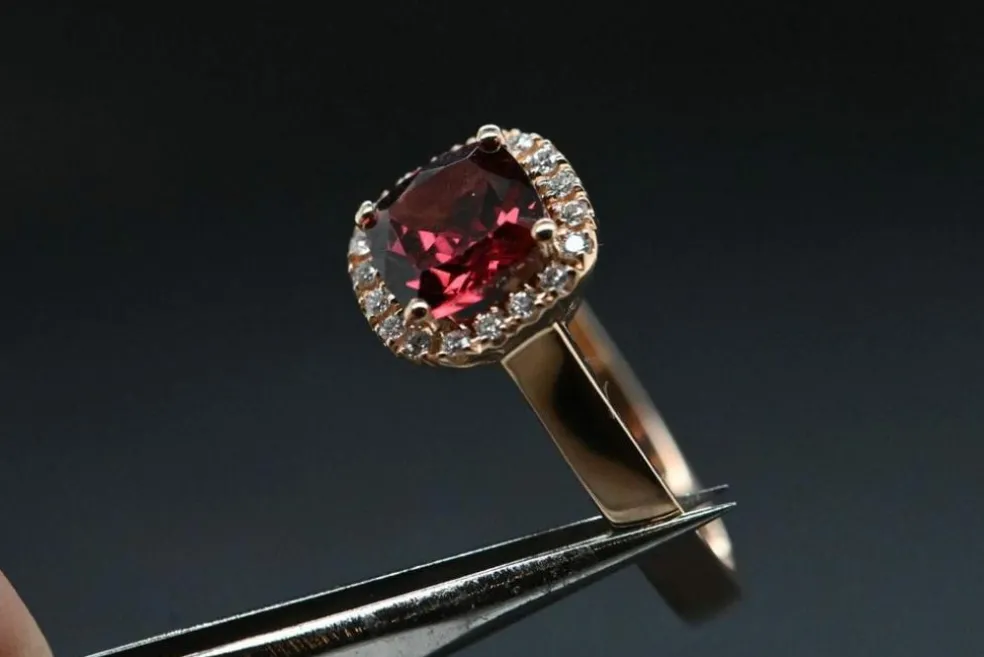Bague Rhodolite Et Diamant Rose
