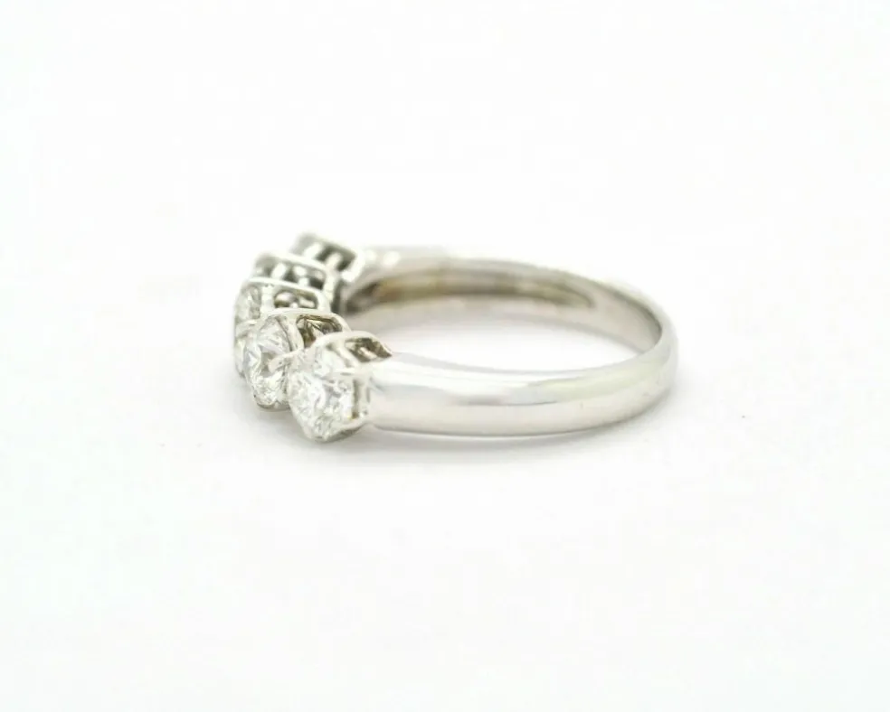 Bague Riviera Ct 1,50