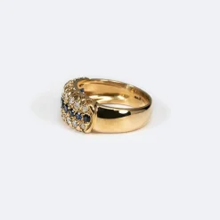 Bague Rivière de diamants et saphirs