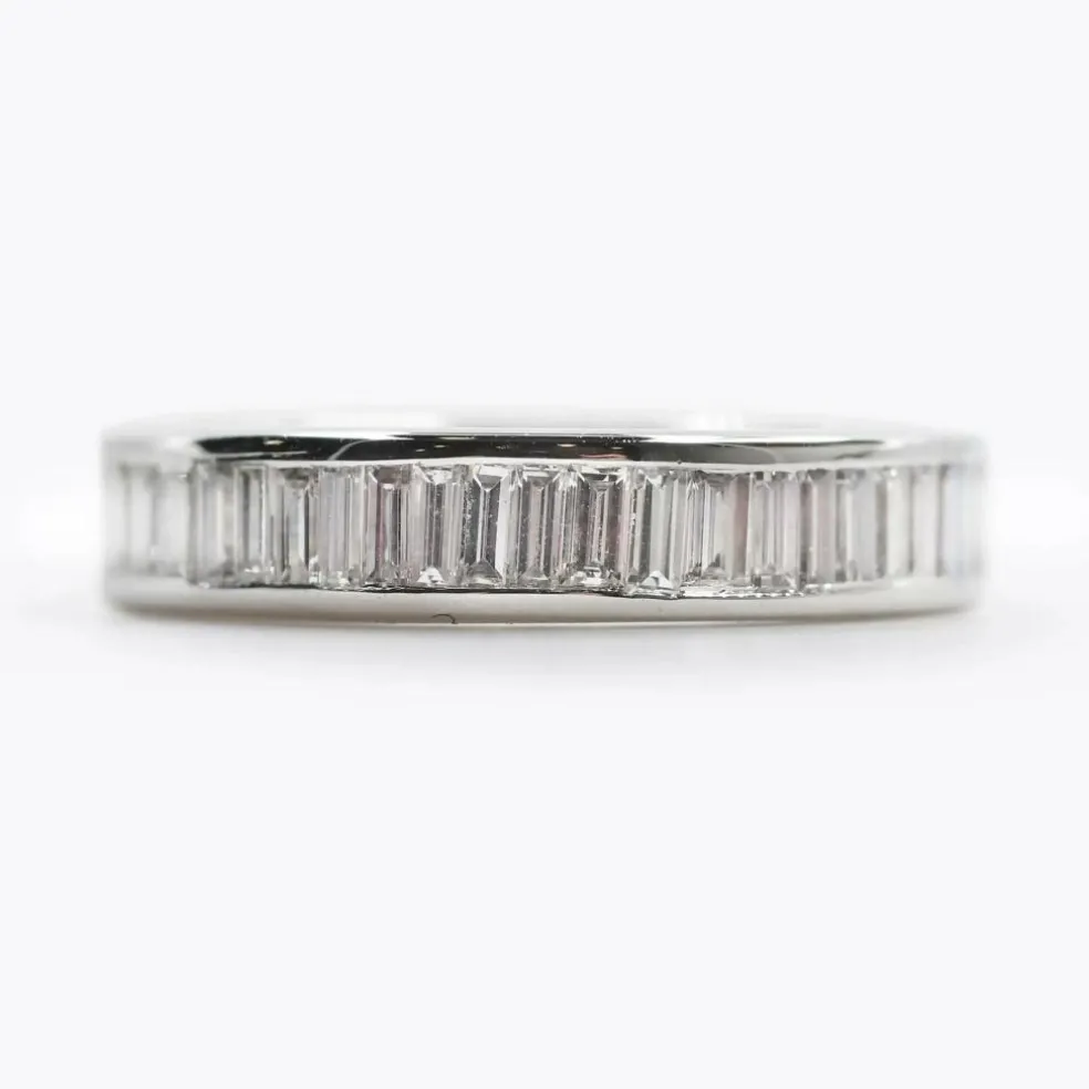 Bague rivière en or blanc avec diamants ct. 1,61