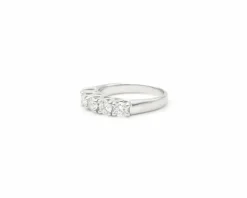 Bague Rivière en or blanc avec diamants 0,90 ct