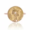 Bague ronde ancienne en or minerve diamantée