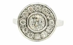 Bague ronde ancienne en platine et diamants