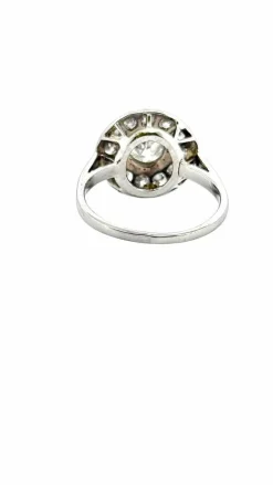 Bague ronde ancienne en platine et diamants