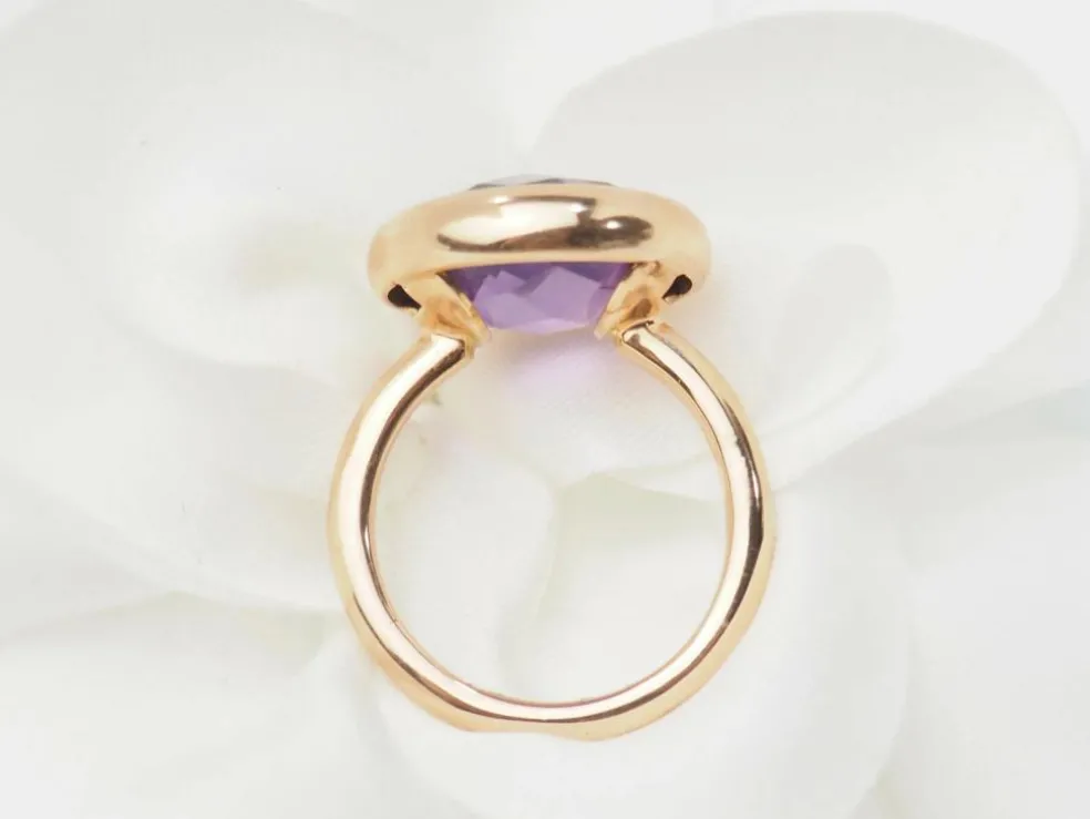 Bague ronde en or rose et améthyste façettée