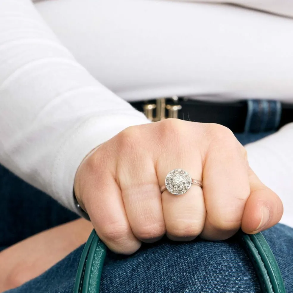 Bague ronde or blanc et diamants