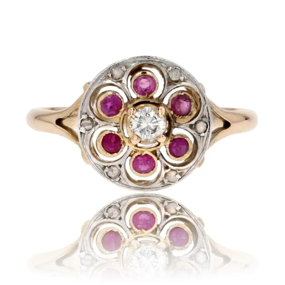 Bague ronde rubis et diamants ancienne