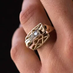Bague rétro diamants