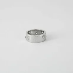 Bague ruban diamants et or blanc