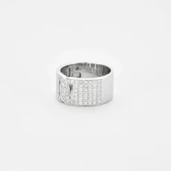 Bague ruban or blanc pavage diamants