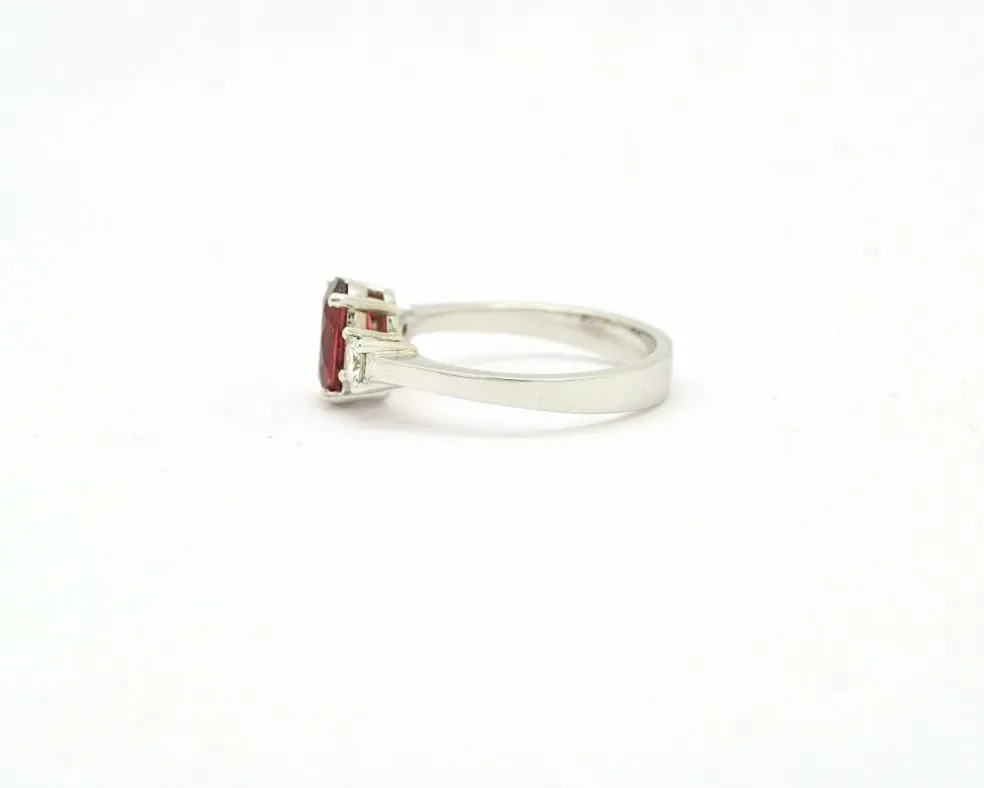 Bague rubellite et diamant