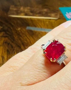 Bague Rubis 3.17ct Diamants