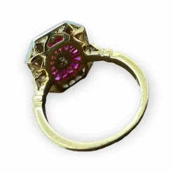 Bague rubis diamants bague de fiançailles en or 18 carats sertie de rubis calibrés et de diamants