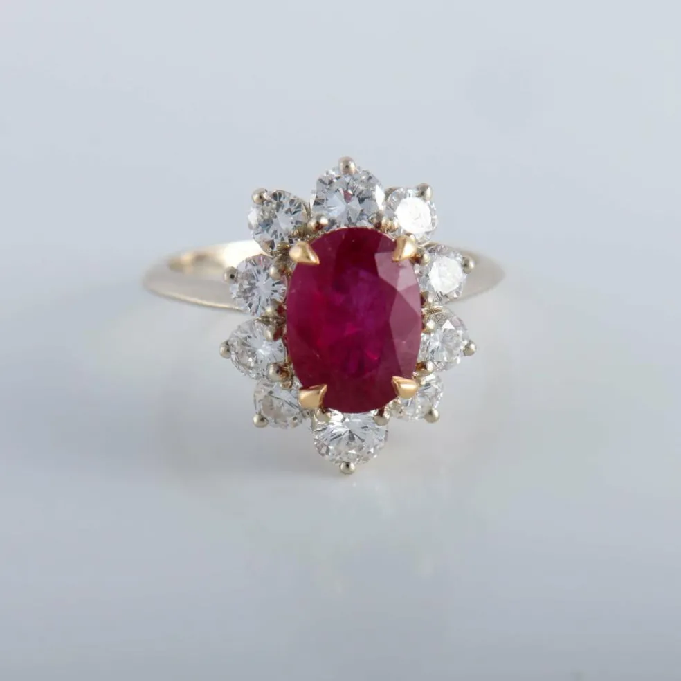 Bague rubis et diamants