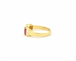 Bague rubis et diamants en or jaune
