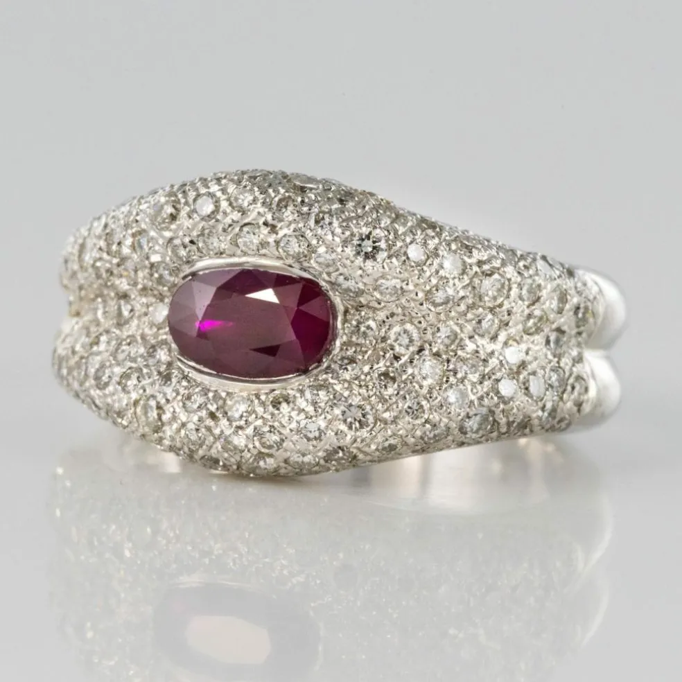 Bague Rubis et pavage de Diamants