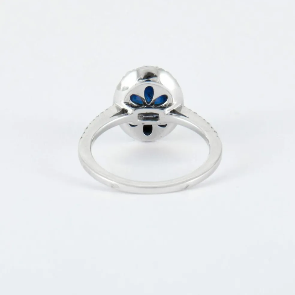 Bague Saphir cabochon Diamants