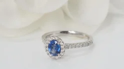 Bague, saphir ceylan, diamants