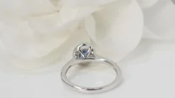 Bague, saphir ceylan, diamants