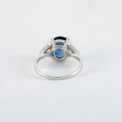 Bague Saphir 2.64ct et Diamants
