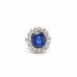 Bague saphir de Ceylan de 6,44cts et diamants