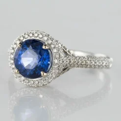 Bague saphir de ceylan et diamants