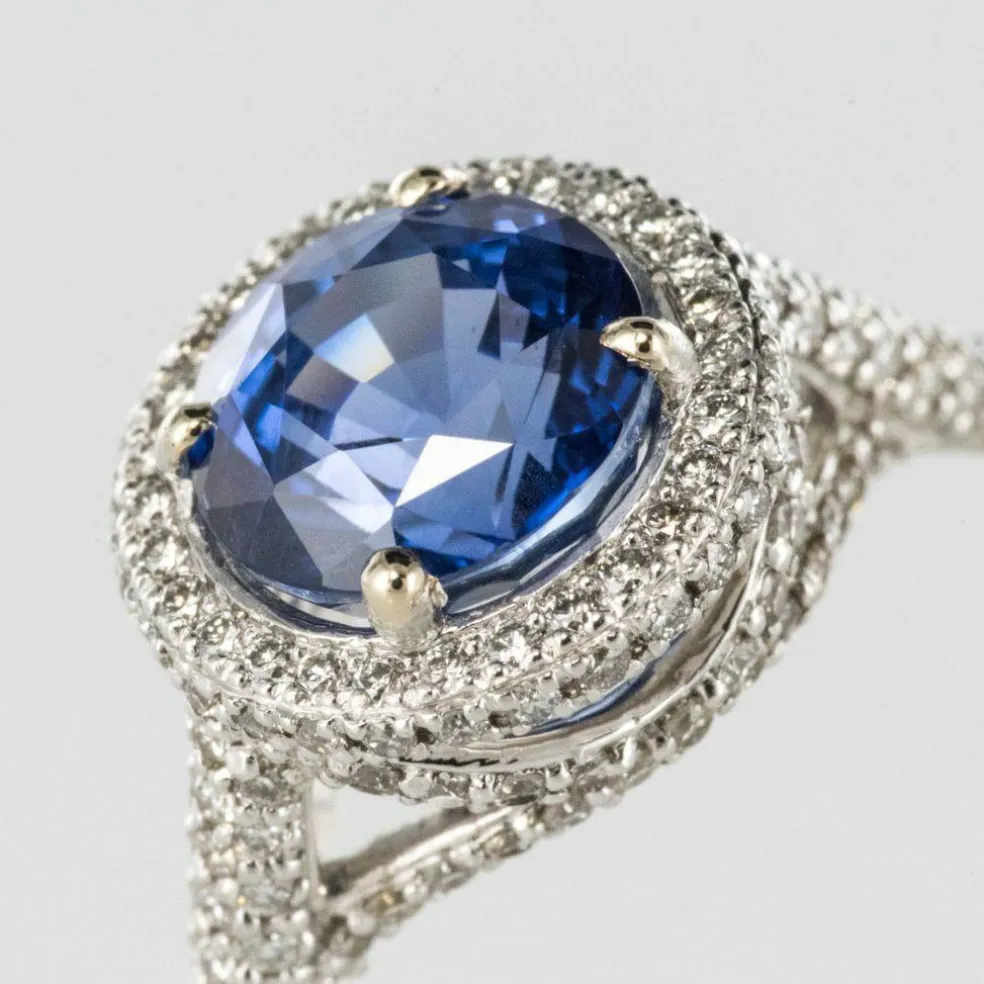 Bague saphir de ceylan et diamants