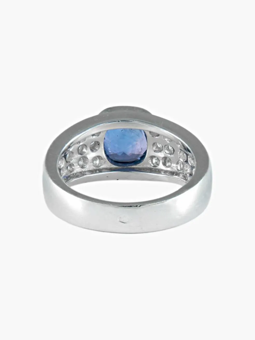 Bague saphir de Ceylan et diamants or blanc