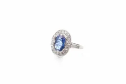 Bague saphir de 2,20cts et diamants