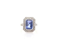 Bague saphir de 6,45cts et diamants