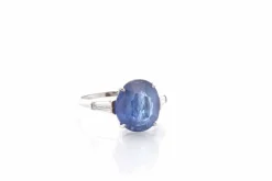Bague saphir de 7cts et diamants