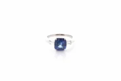 Bague saphir de 2,22cts et diamants