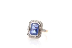 Bague saphir de 6,45cts et diamants