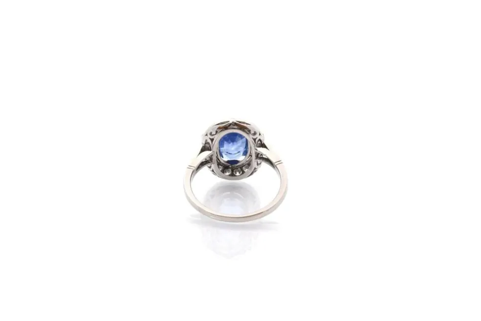 Bague saphir de 2,20cts et diamants